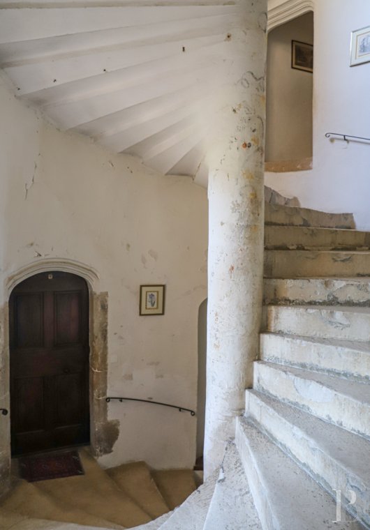 Dans les Alpes-de-Haute-Provence, entre Manosque et le lac de Sainte-Croix, un château du 12e siècle au cœur d’une vallée préservée - photo  n°4